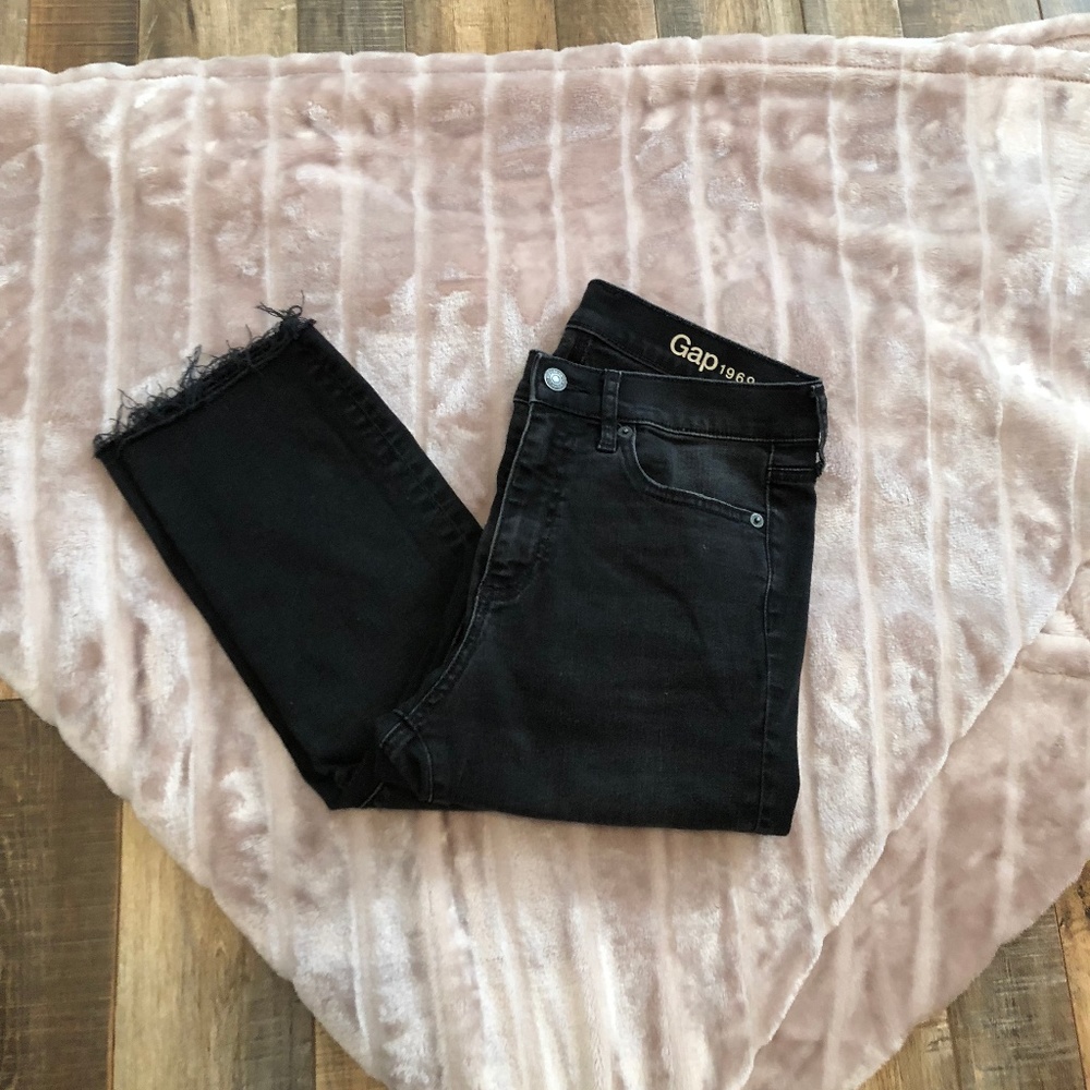 Gap 1969 Distressed Jeans